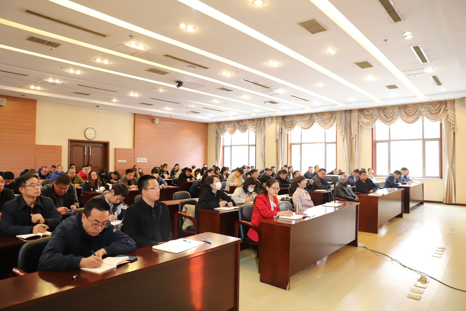 辅导2.jpg 辅导2.jpg